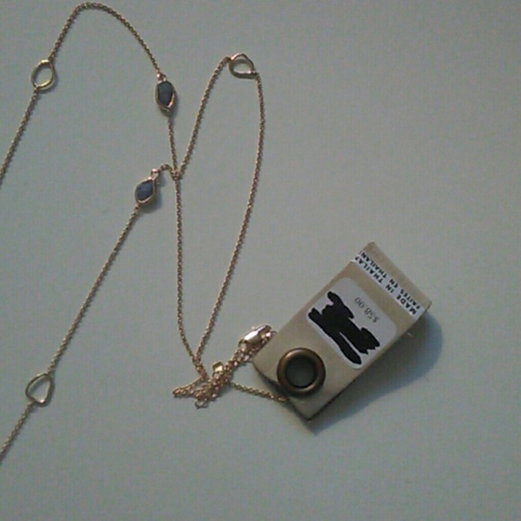 ANTHROPOLOGIE NECKLACE - Picture 2 of 2